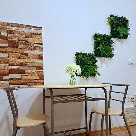 Regim Hotelier Pietonala Oradea Εξωτερικό φωτογραφία