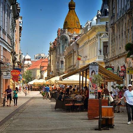 Regim Hotelier Pietonala Oradea Εξωτερικό φωτογραφία